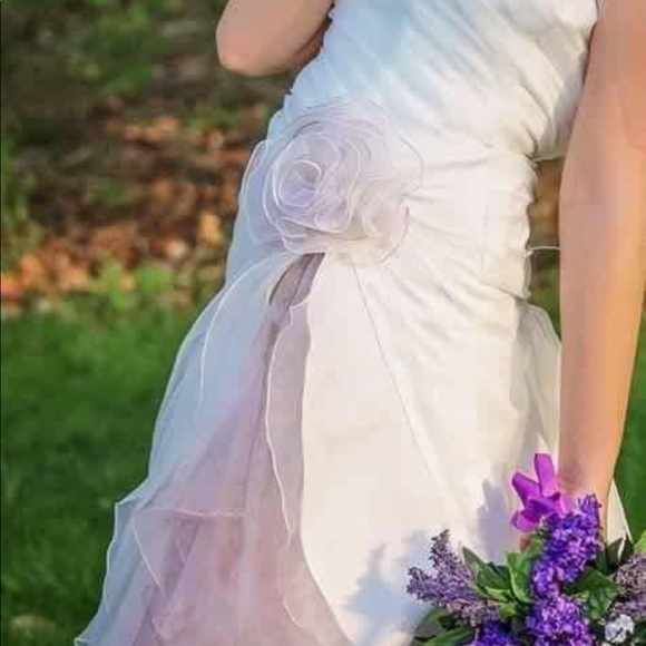 David’s bridal gown - Picture 4 of 4